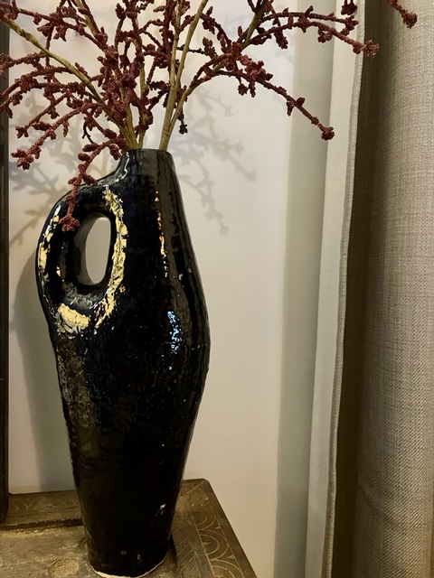 Vaseavecansetamnoir02